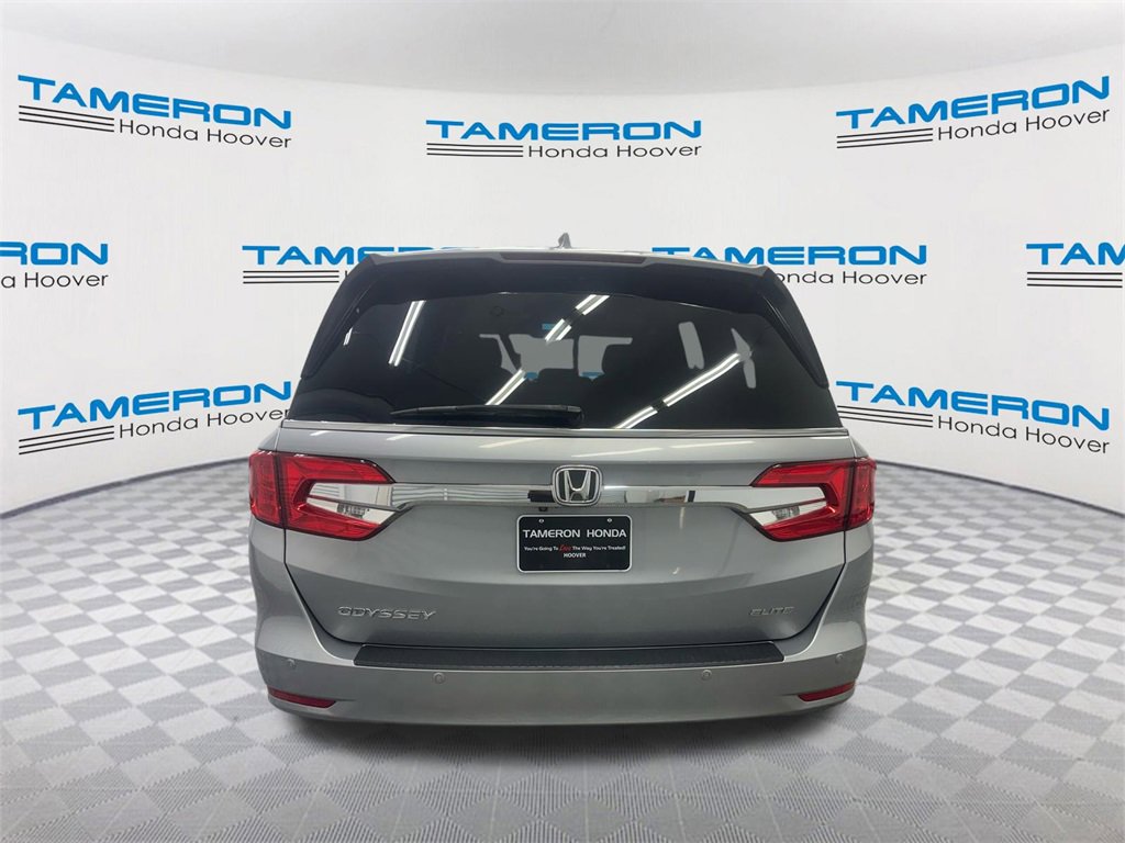 Used 2018 Honda Odyssey Elite image 4