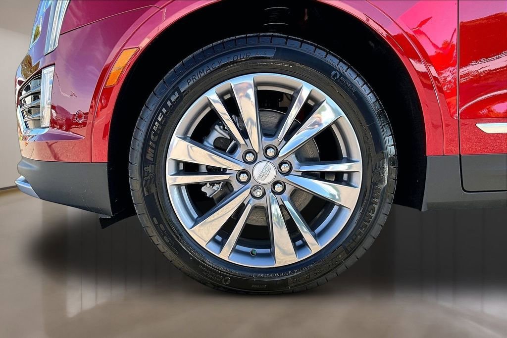 New 2026 Cadillac XT5 Premium Luxury w/ Driver Assist Package FWD image 12