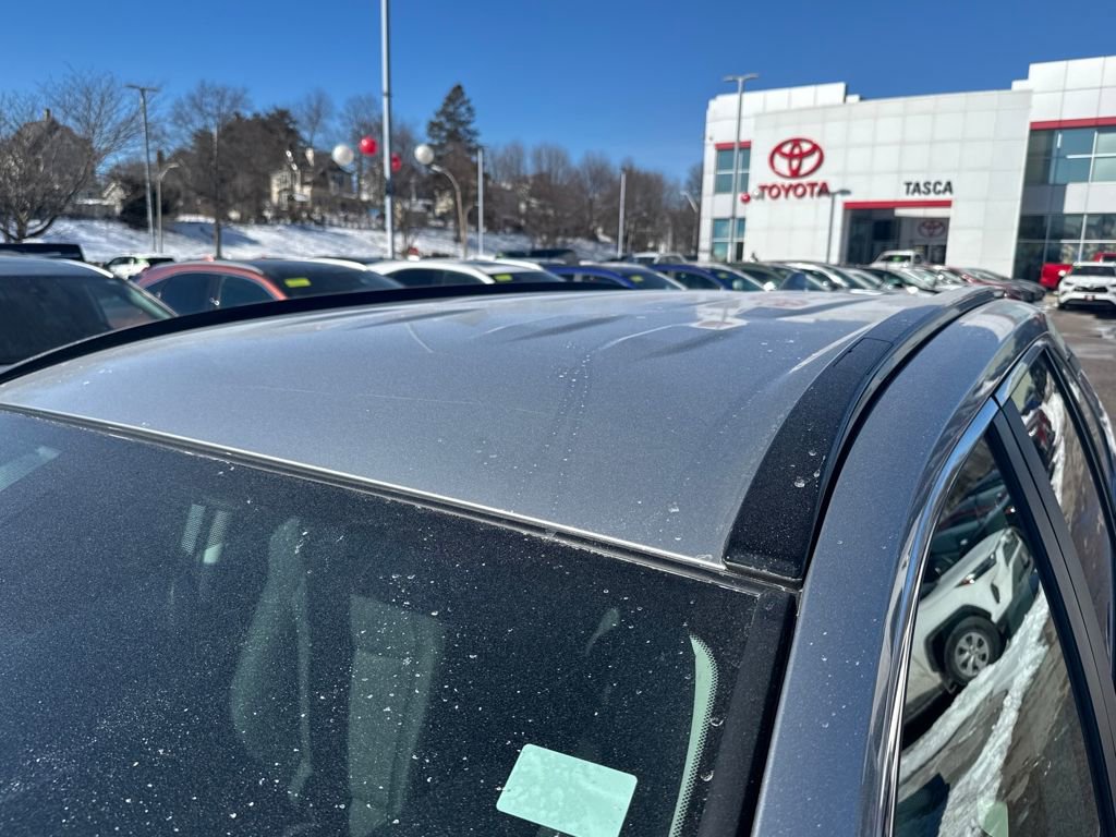 Used 2025 Toyota RAV4 XLE image 44