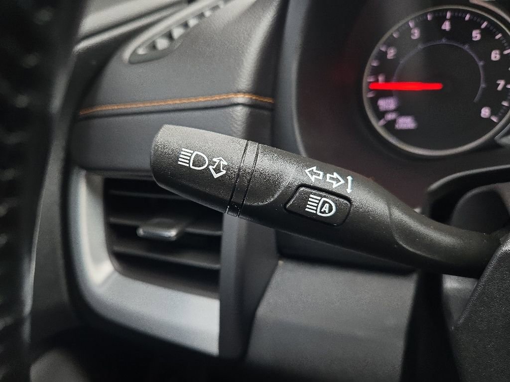 Used 2020 GMC Terrain SLT w/ Preferred Package AWD/4WD image 21