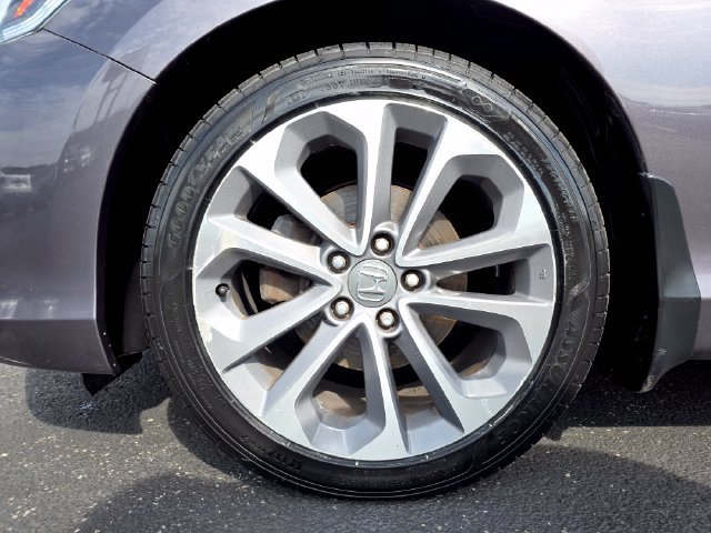 Used 2015 Honda Accord Sport image 8