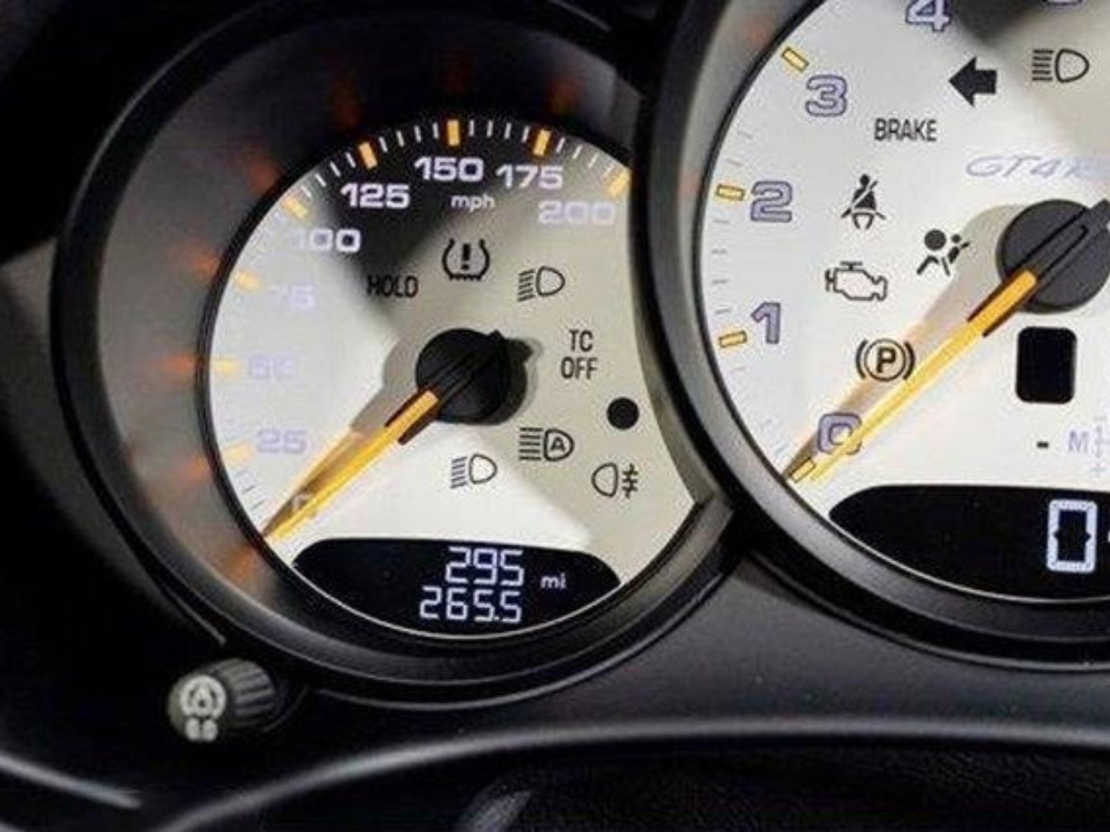 Used 2024 Porsche 718 Cayman GT4 RS RWD image 49
