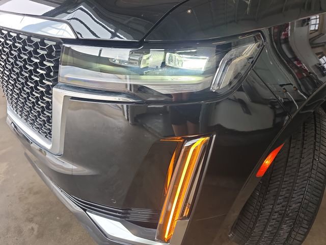 Certified 2024 Cadillac Escalade Premium Luxury AWD/4WD image 33