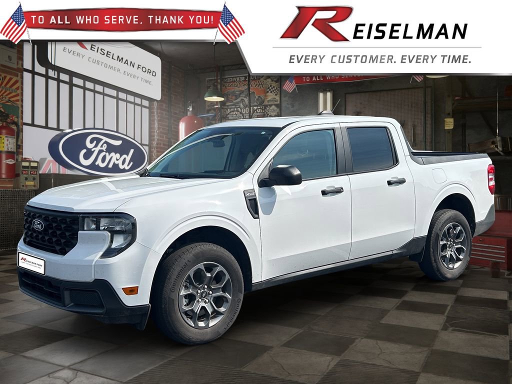 Used 2025 Ford Maverick XLT FWD image 1