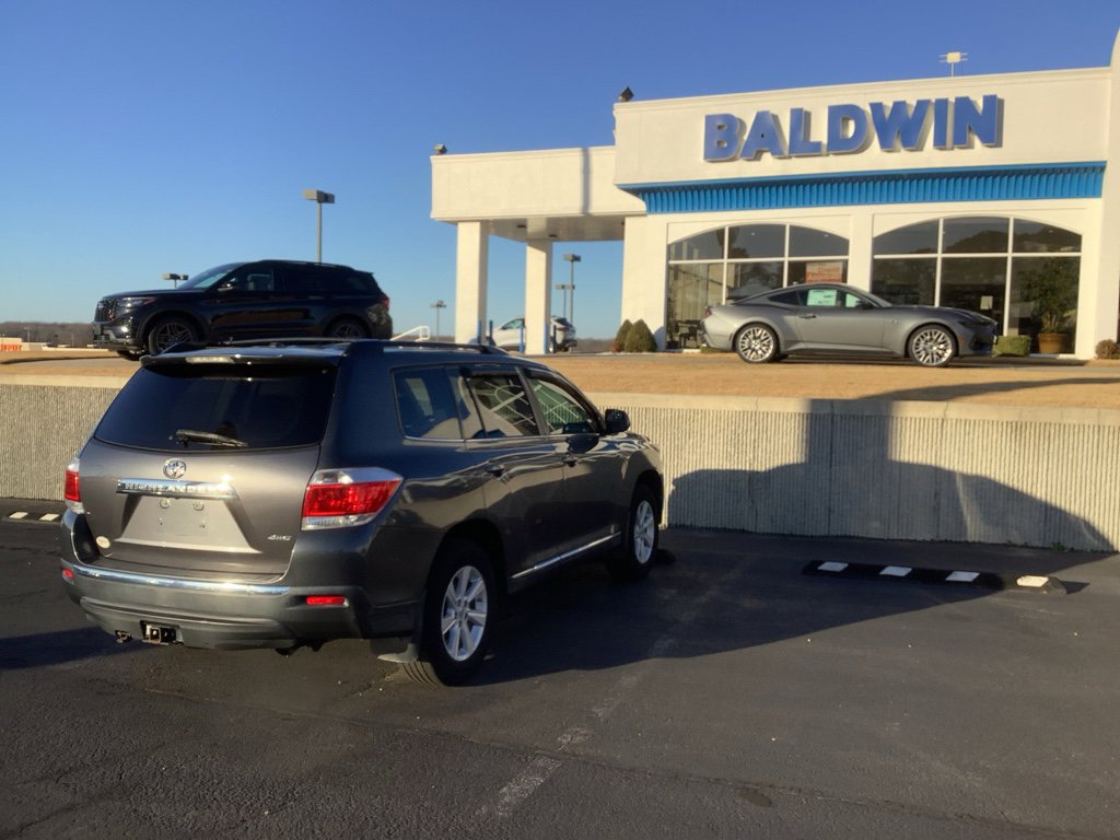 Used 2012 Toyota Highlander SE image 7