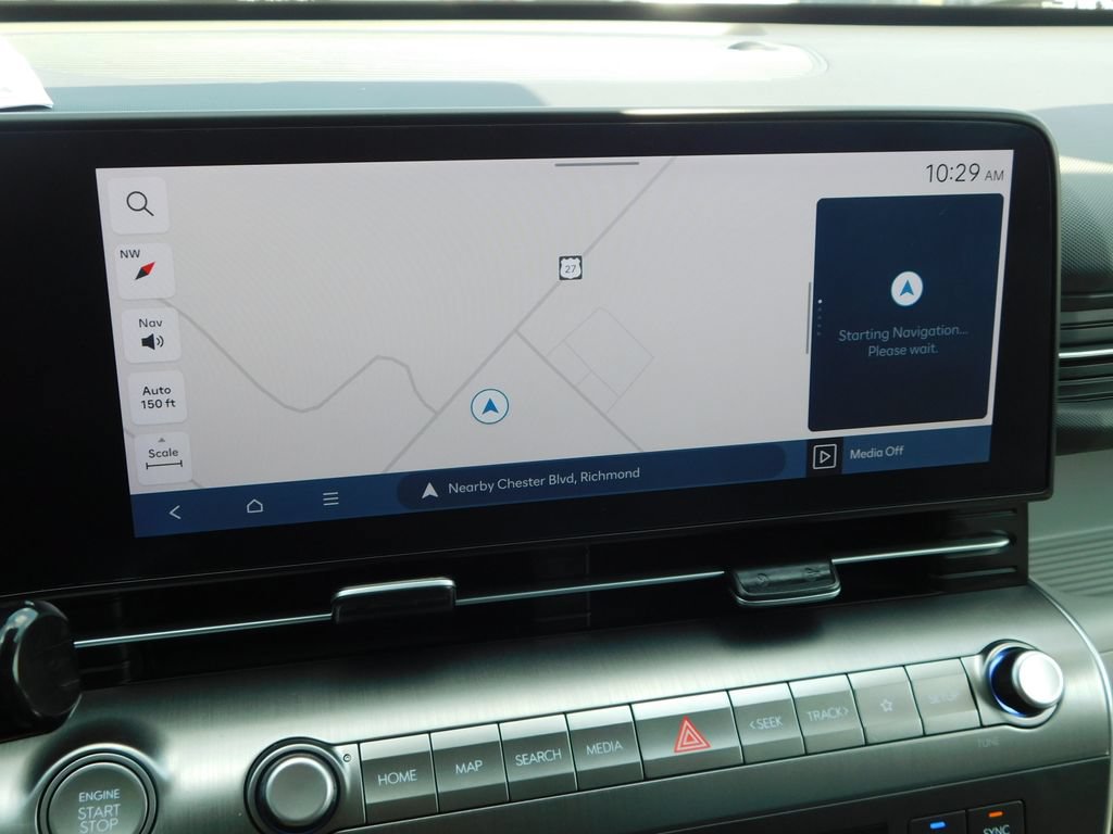 Used 2025 Hyundai Kona Limited AWD/4WD image 35