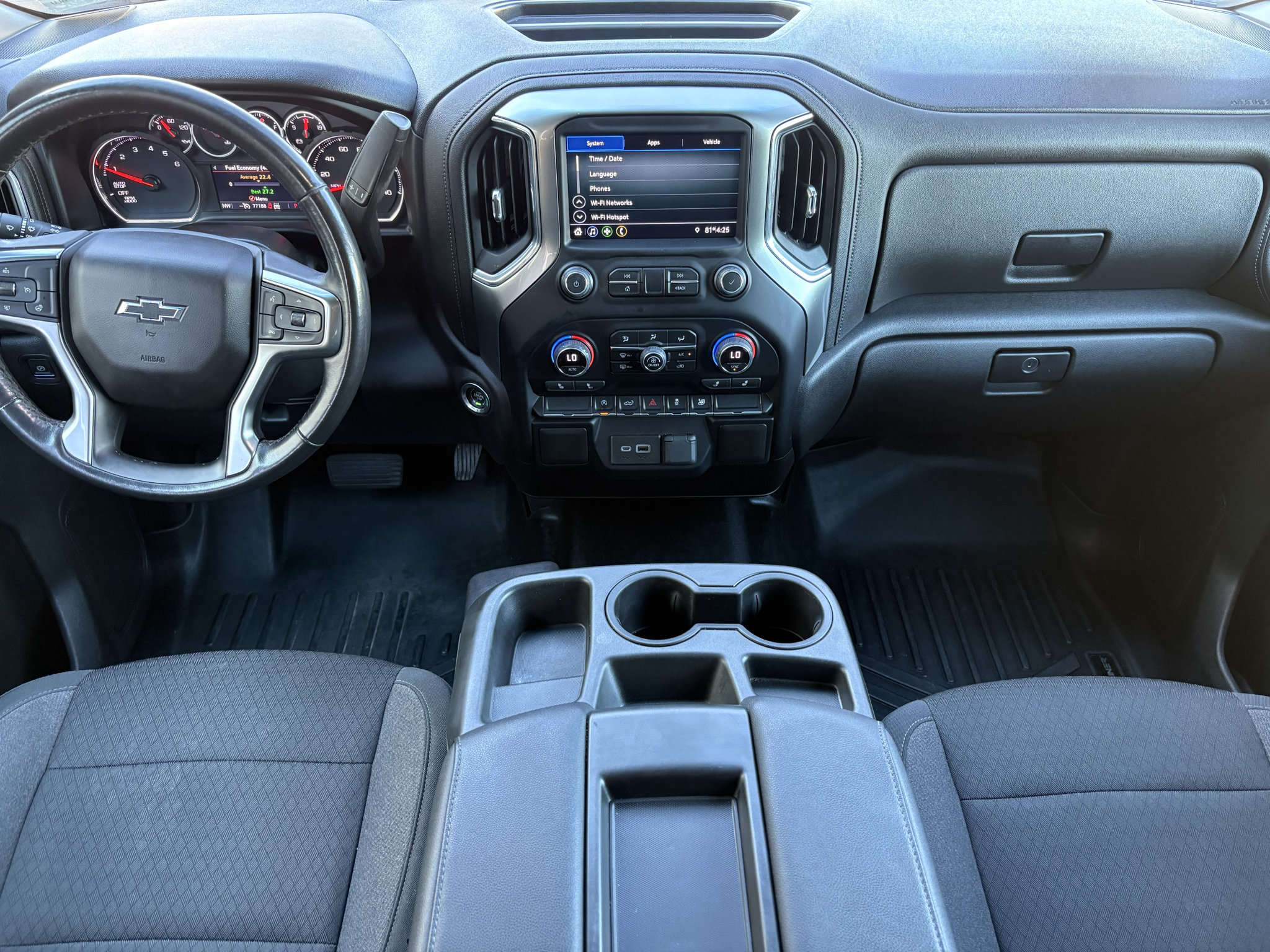 Used 2021 Chevrolet Silverado 1500 RST w/ Bed Protection Package AWD/4WD image 2