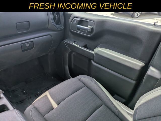 Used 2023 Chevrolet Silverado 1500 Custom image 14