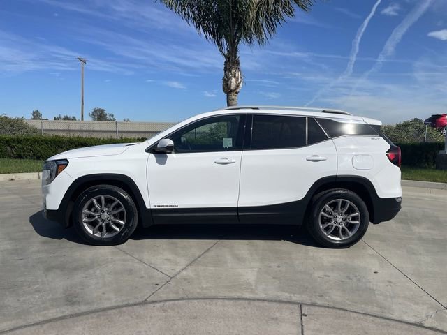 Used 2023 GMC Terrain SLT image 5