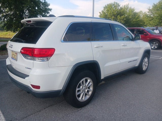 Used 2018 Jeep Grand Cherokee Laredo AWD/4WD image 5
