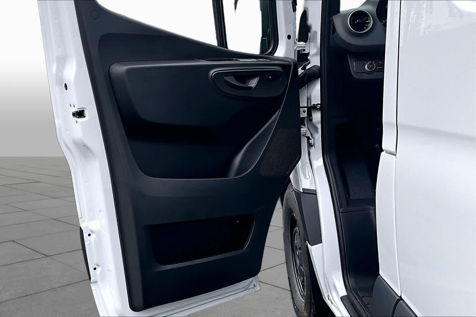 New 2026 Mercedes-Benz Sprinter 2500 image 11