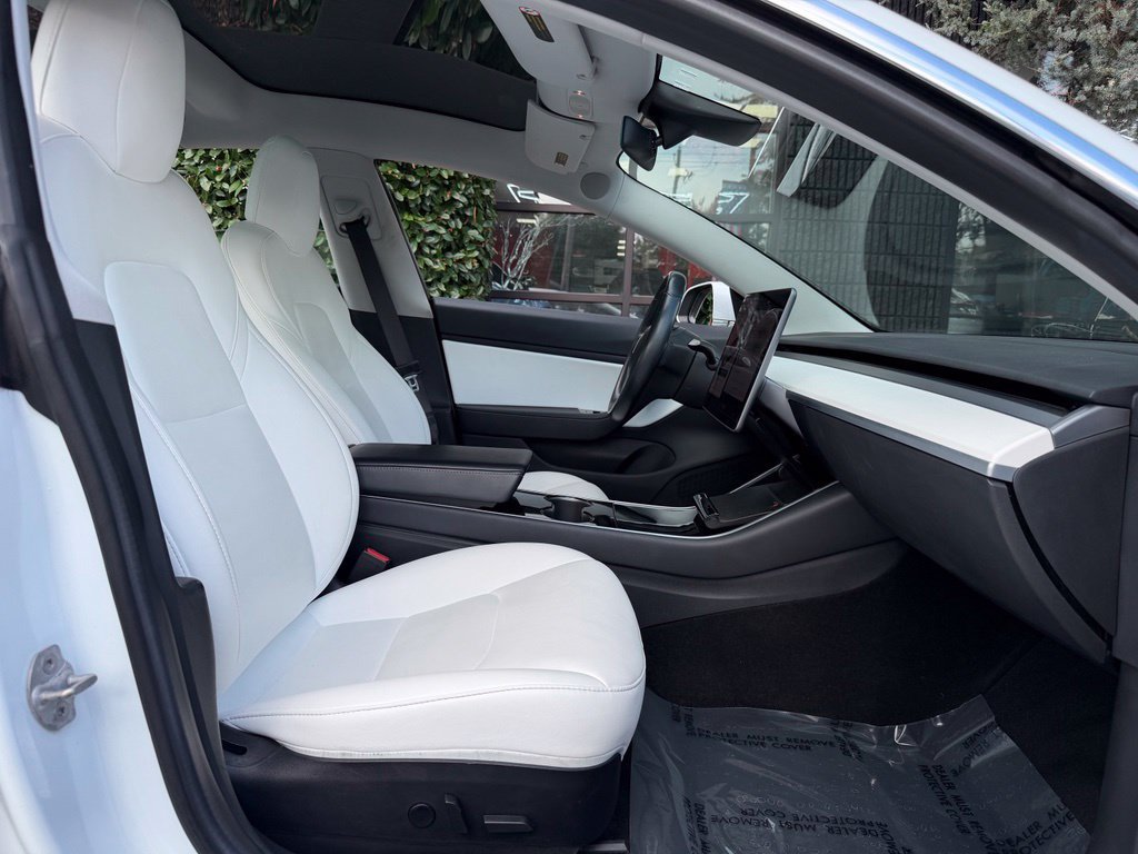 Used 2018 Tesla Model 3 Long Range AWD/4WD image 33
