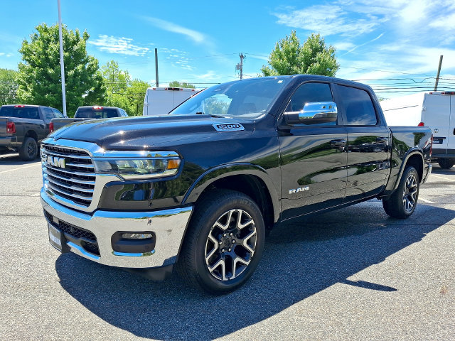 Certified 2026 RAM 1500 Laramie AWD/4WD image 3