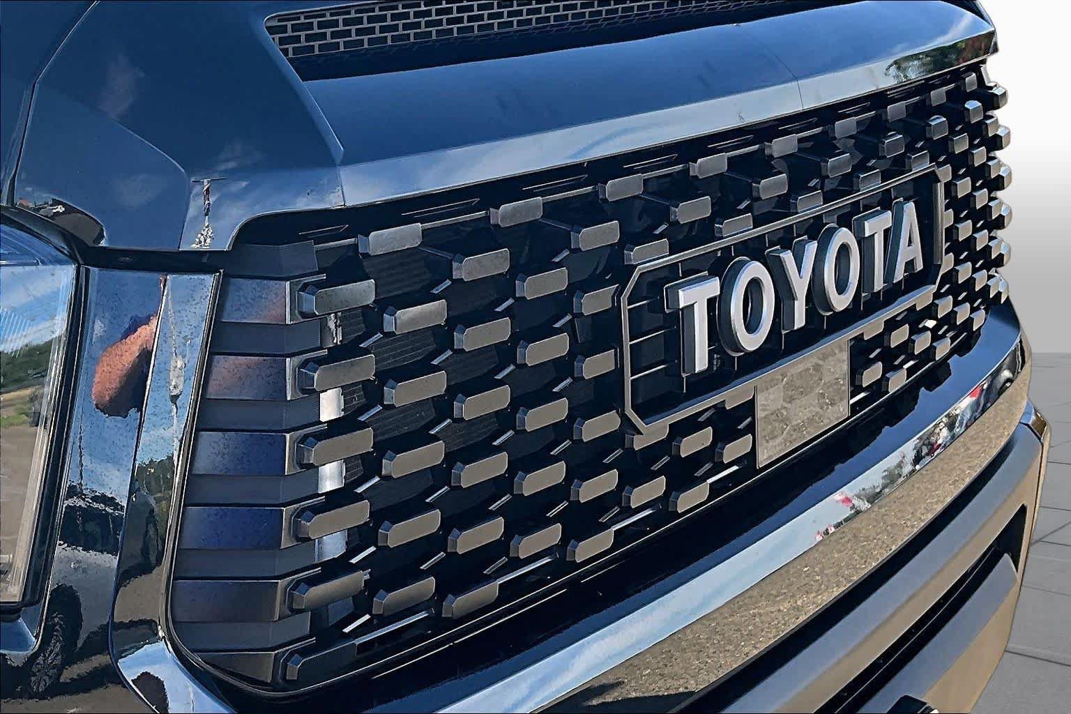 Used 2020 Toyota Tundra TRD Pro AWD/4WD image 29