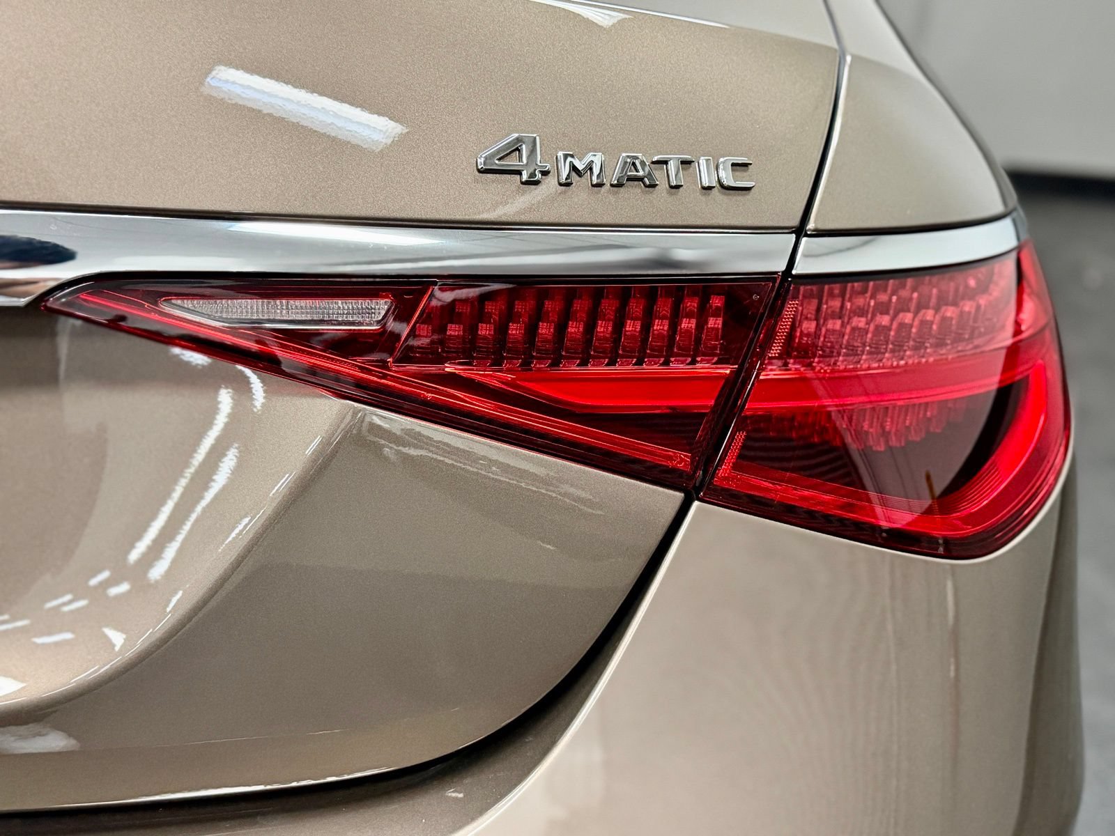New 2026 Mercedes-Benz S 580e 4MATIC Sedan image 12