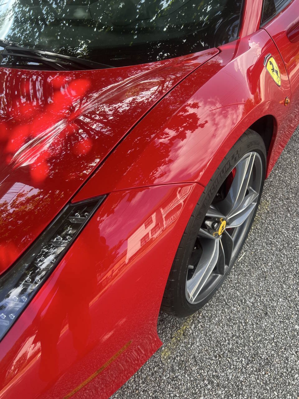 Used 2018 Ferrari 488 Spider RWD image 13