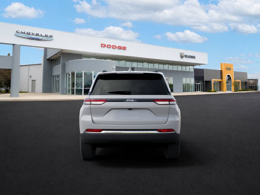 New 2026 Jeep Grand Cherokee Laredo X AWD/4WD image 7