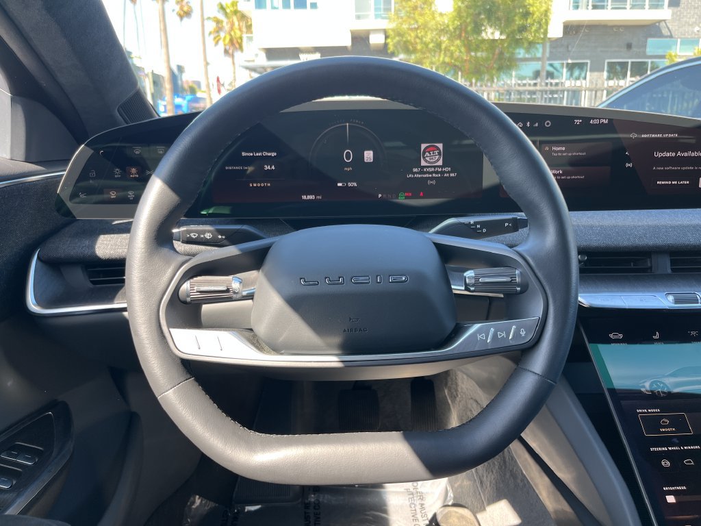 Used 2024 Lucid Air Touring AWD/4WD image 18