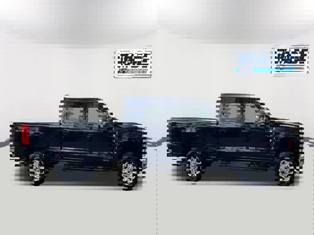 Certified 2025 Ford F250 XLT image 4