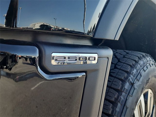 New 2026 GMC Sierra 2500 Denali Ultimate image 13
