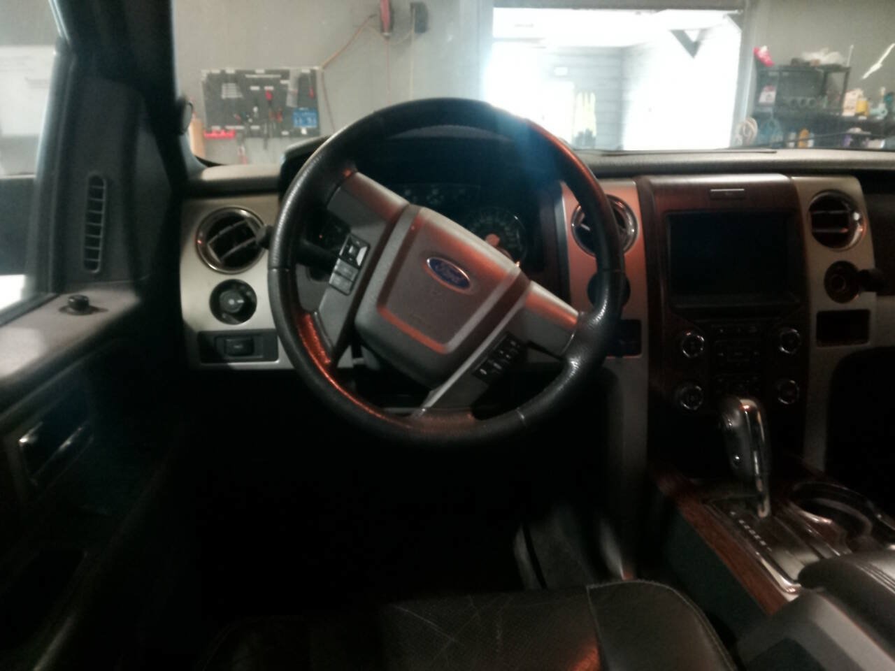Used 2013 Ford F150 Lariat w/ Luxury Equipment Group AWD/4WD image 29