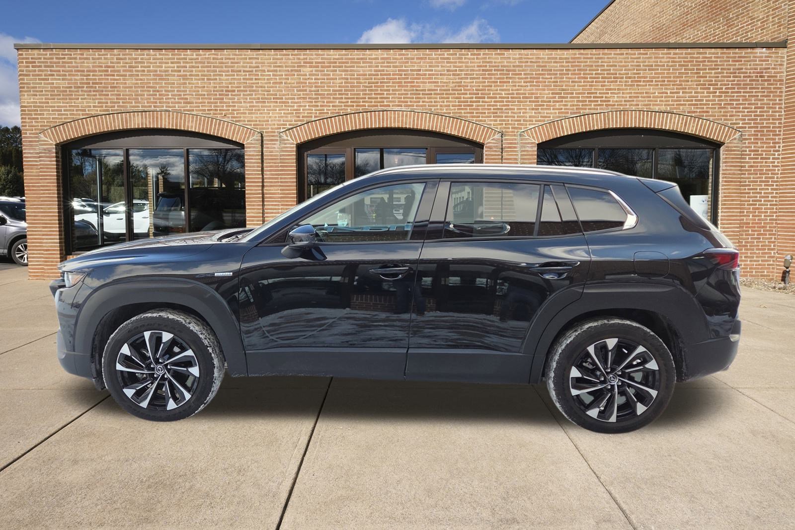 Certified 2025 MAZDA CX-50 2.5 Hybrid w/ Premium Plus Pkg image 7
