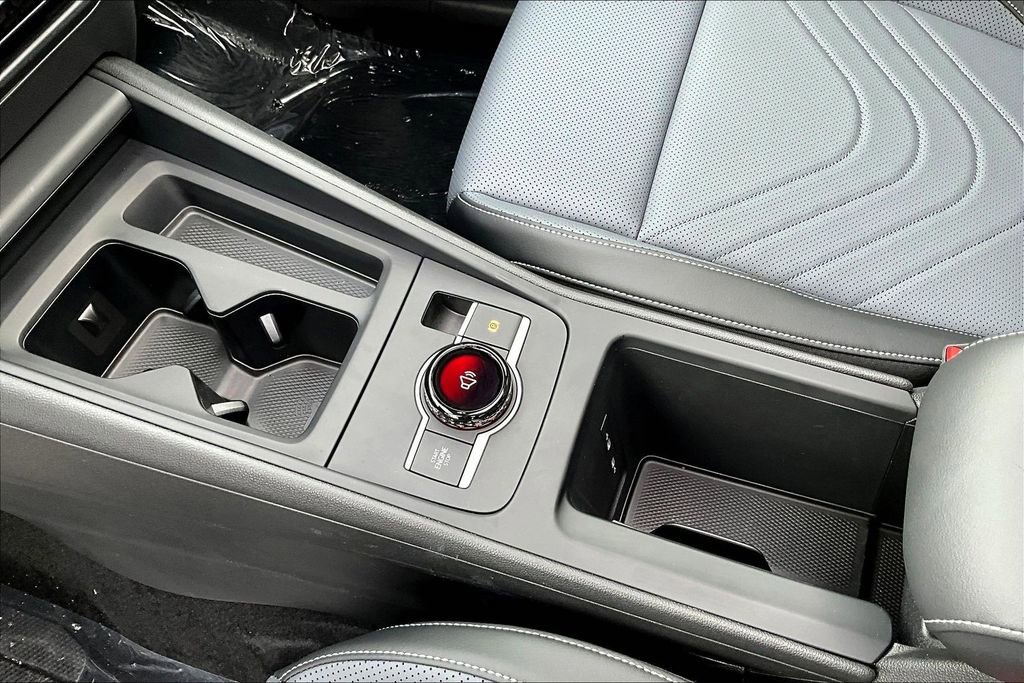 New 2026 Volkswagen Tiguan SE R-Line image 18