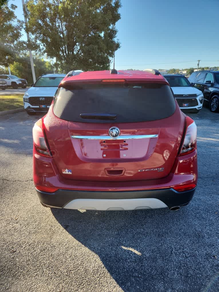 Used 2019 Buick Encore Essence w/ Experience Buick Package AWD/4WD image 16