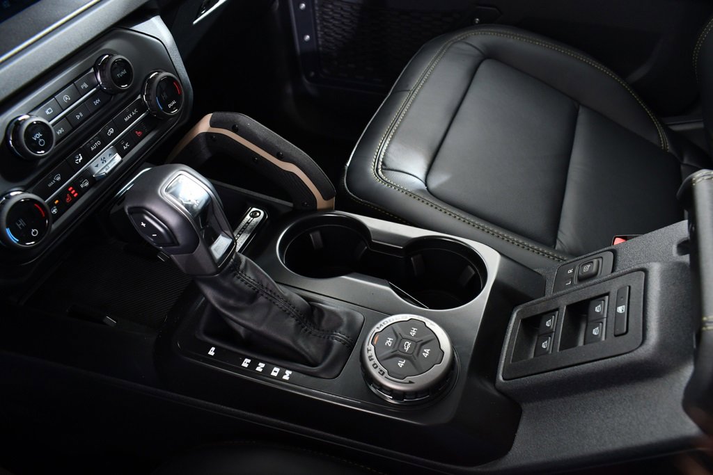 New 2025 Ford Bronco Badlands image 31