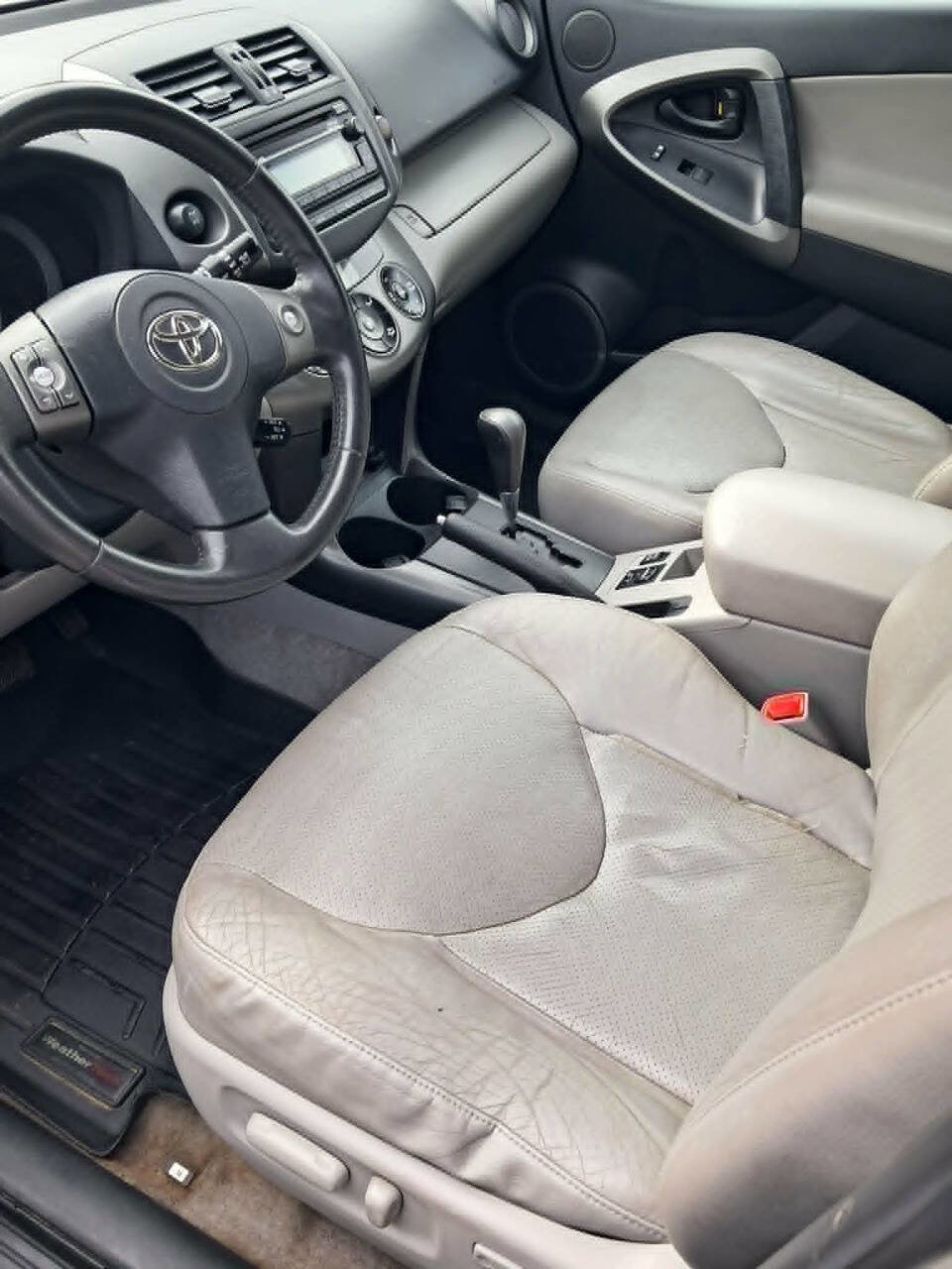Used 2012 Toyota RAV4 Limited w/ Premium Plus Value Pkg AWD/4WD image 4