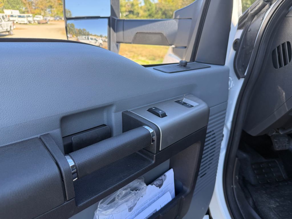 New 2026 Ford F750 2WD Regular Cab Super Duty image 9