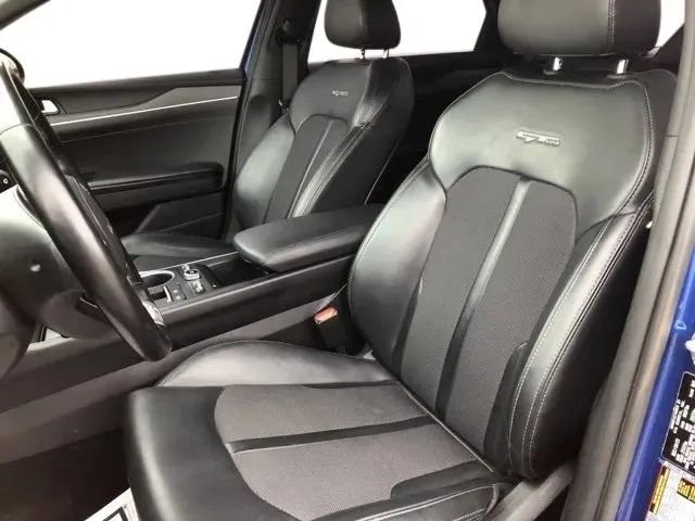 Used 2022 Kia K5 GT-Line w/ GT-Line Awd Premium Package image 11
