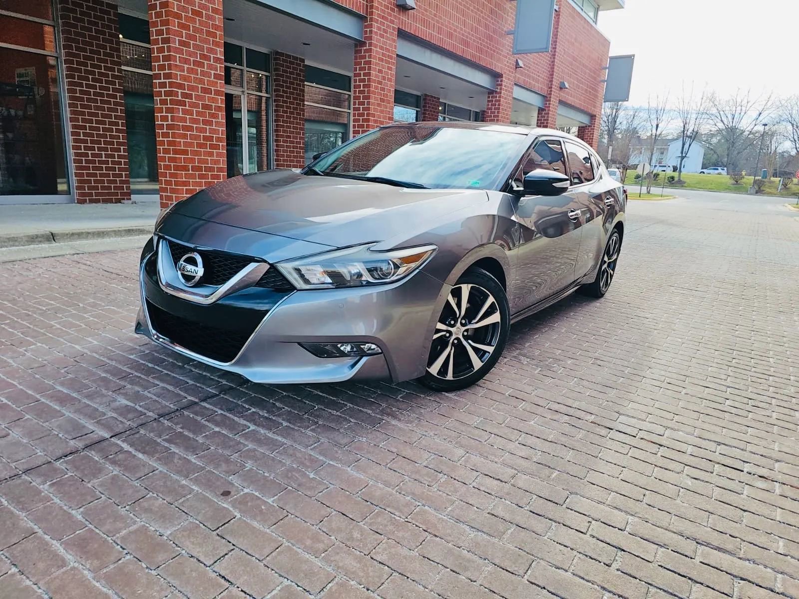 Used 2016 Nissan Maxima 3.5 SL image 3