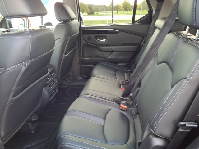 Used 2025 Honda Pilot EX-L image 26