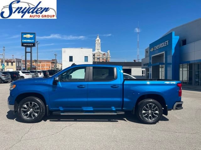 Used 2023 Chevrolet Silverado 1500 LT w/ Protection Package AWD/4WD image 1