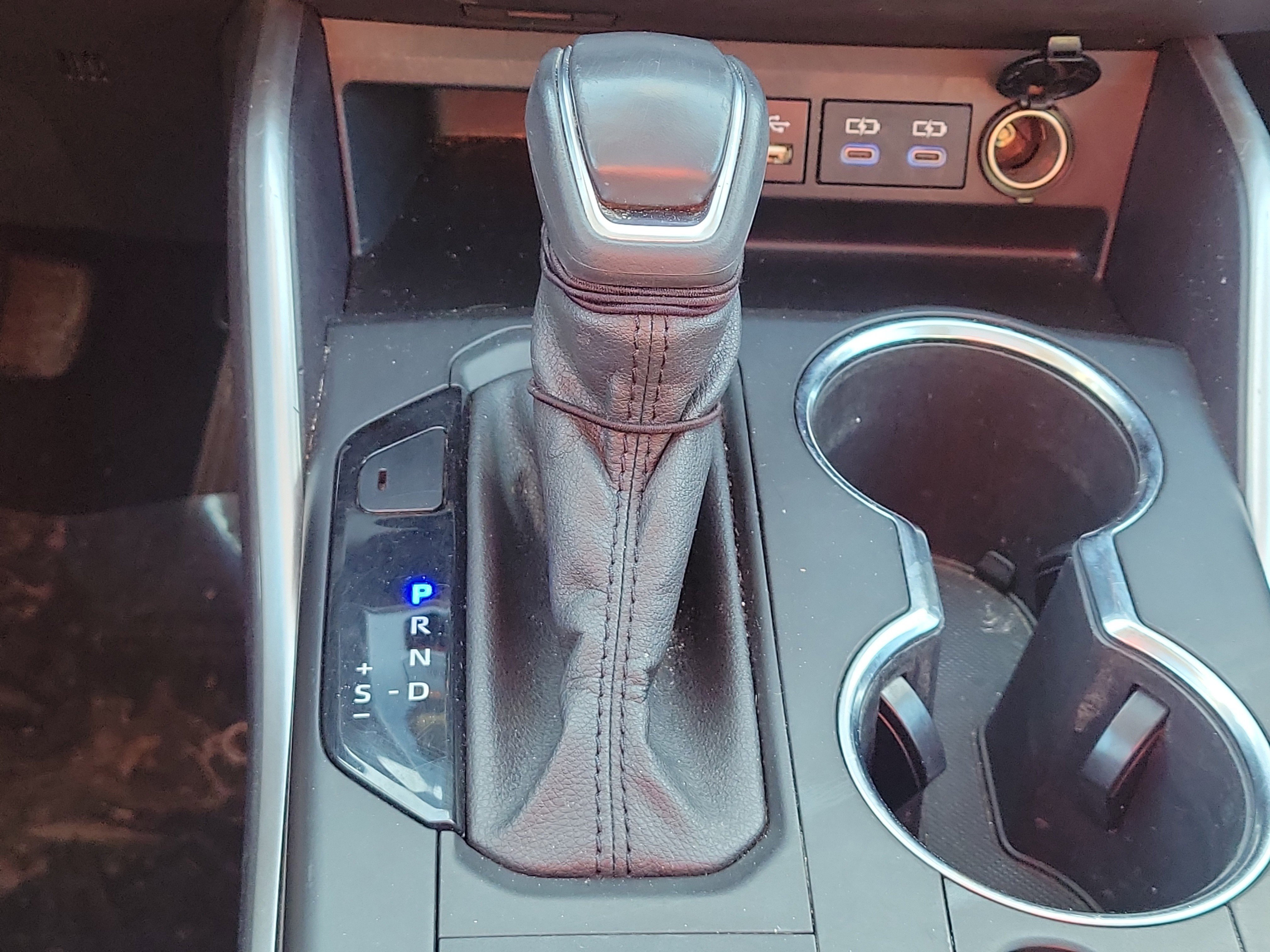 Used 2022 Toyota Highlander XLE image 29