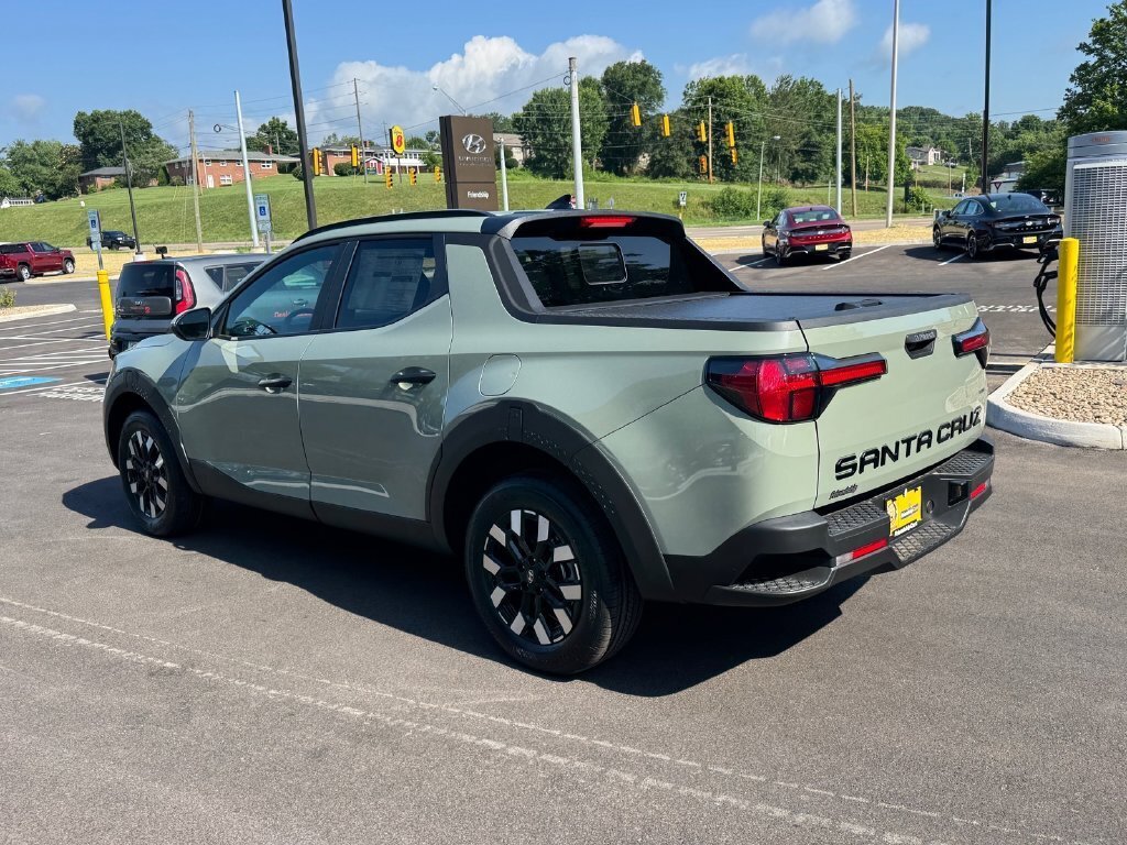 Used 2026 Hyundai Santa Cruz SEL AWD/4WD image 5