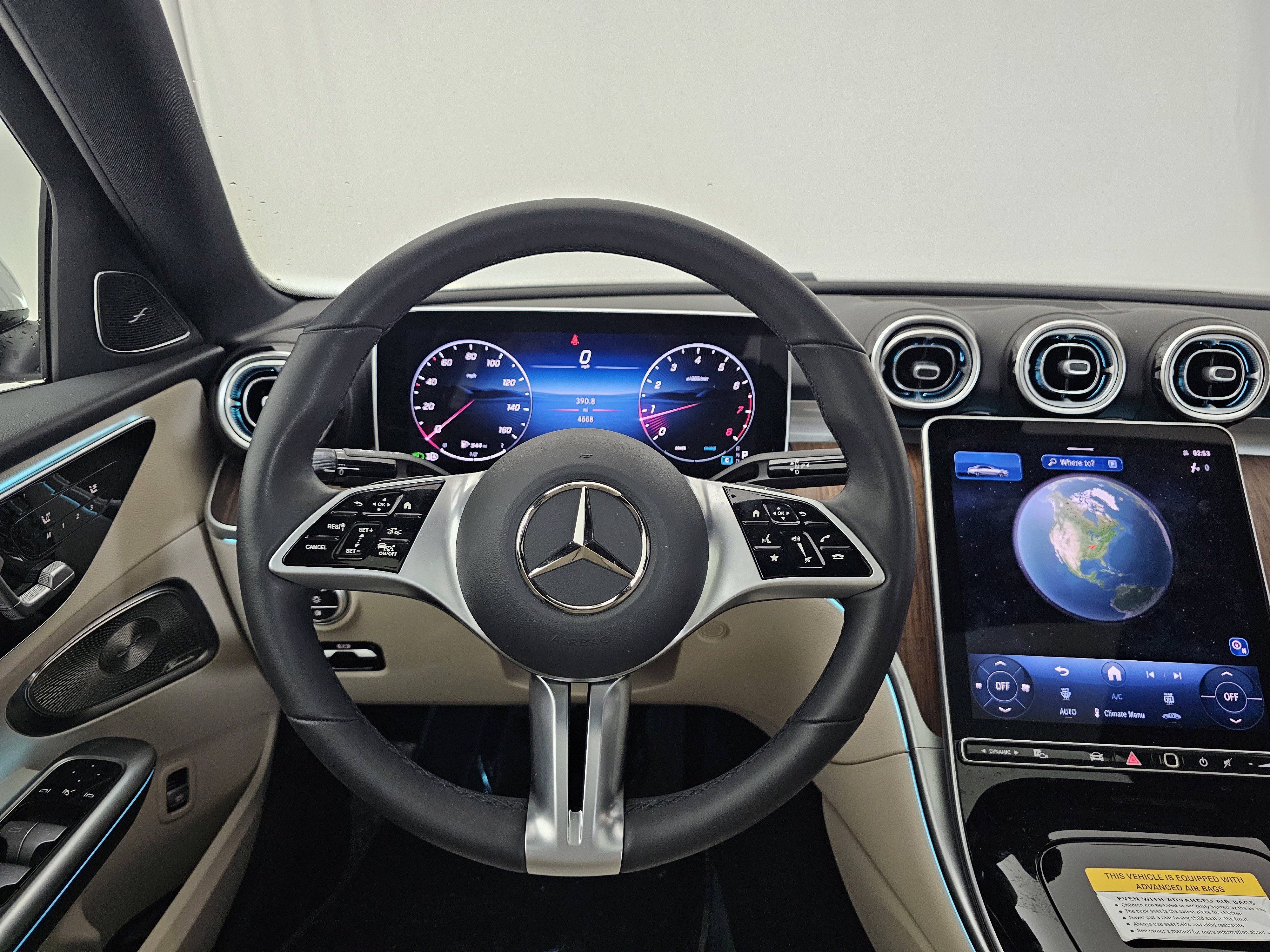 Used 2025 Mercedes-Benz C 300 4MATIC Sedan image 6