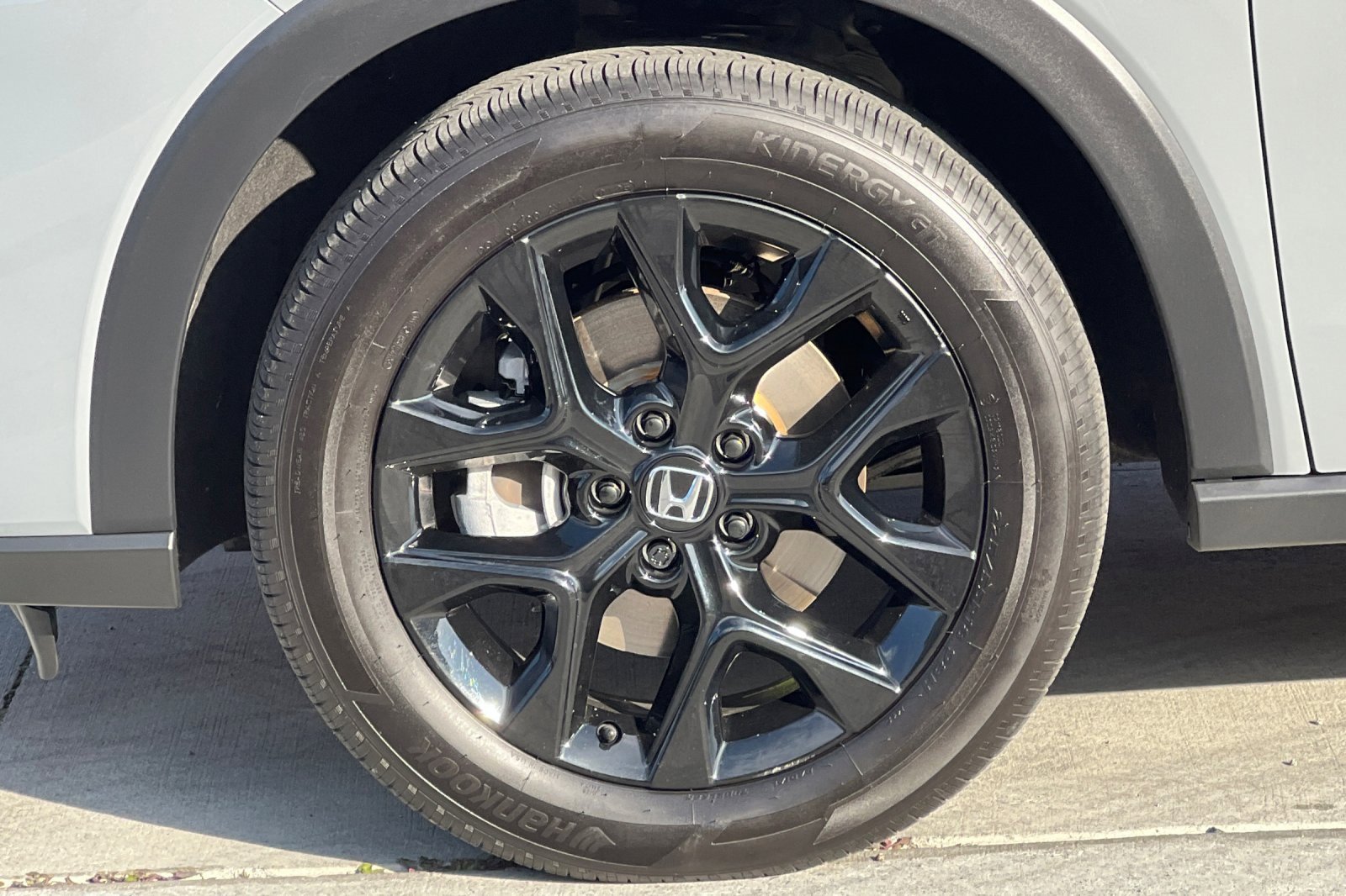 Used 2025 Honda HR-V Sport image 26