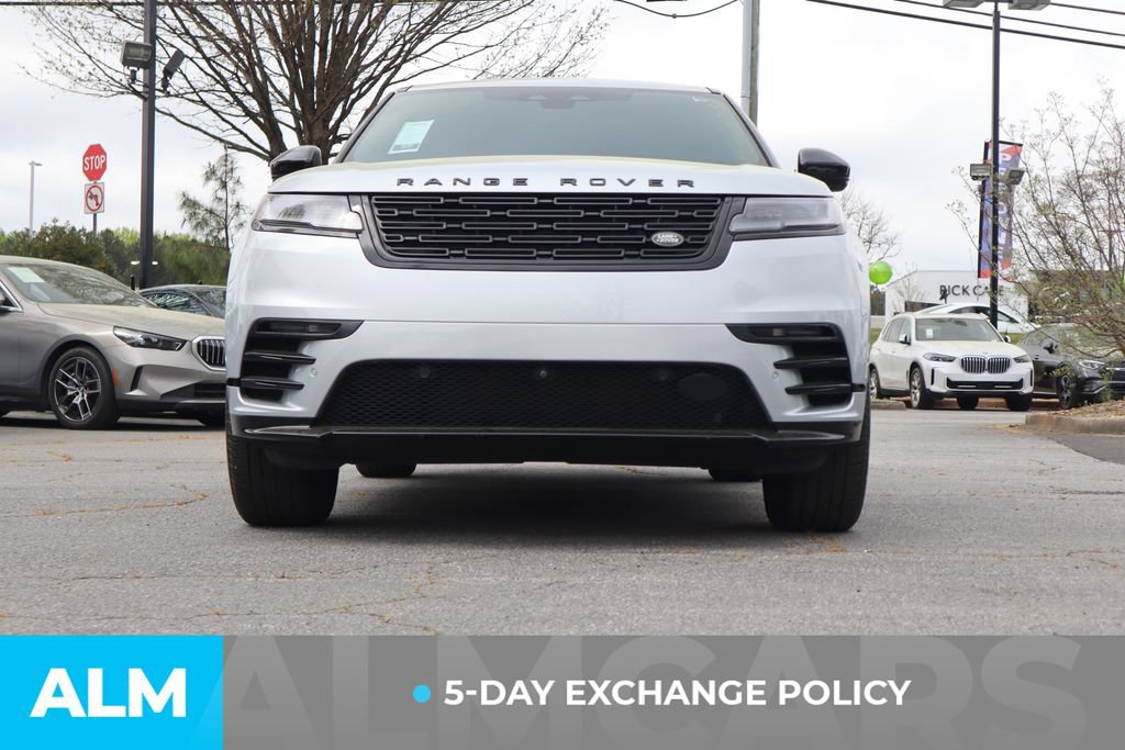 Used 2024 Land Rover Range Rover Velar Dynamic SE AWD/4WD image 3