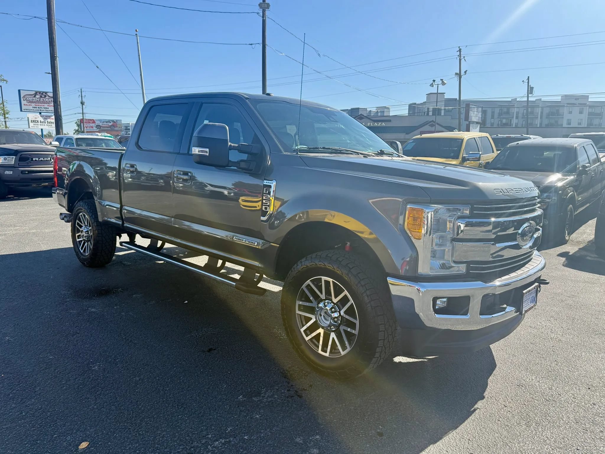 Used 2017 Ford F250 Lariat AWD/4WD image 7