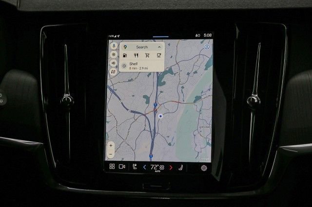 New 2025 Volvo V90 B6 Cross Country Plus w/ Protection Package Premier image 15