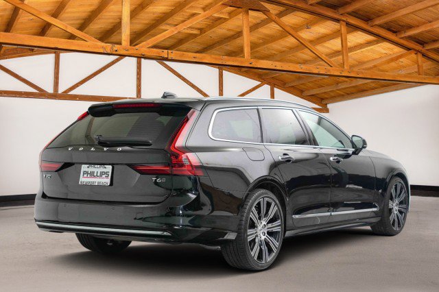 Used 2021 Volvo V90 T6 Inscription w/ Climate Package image 5
