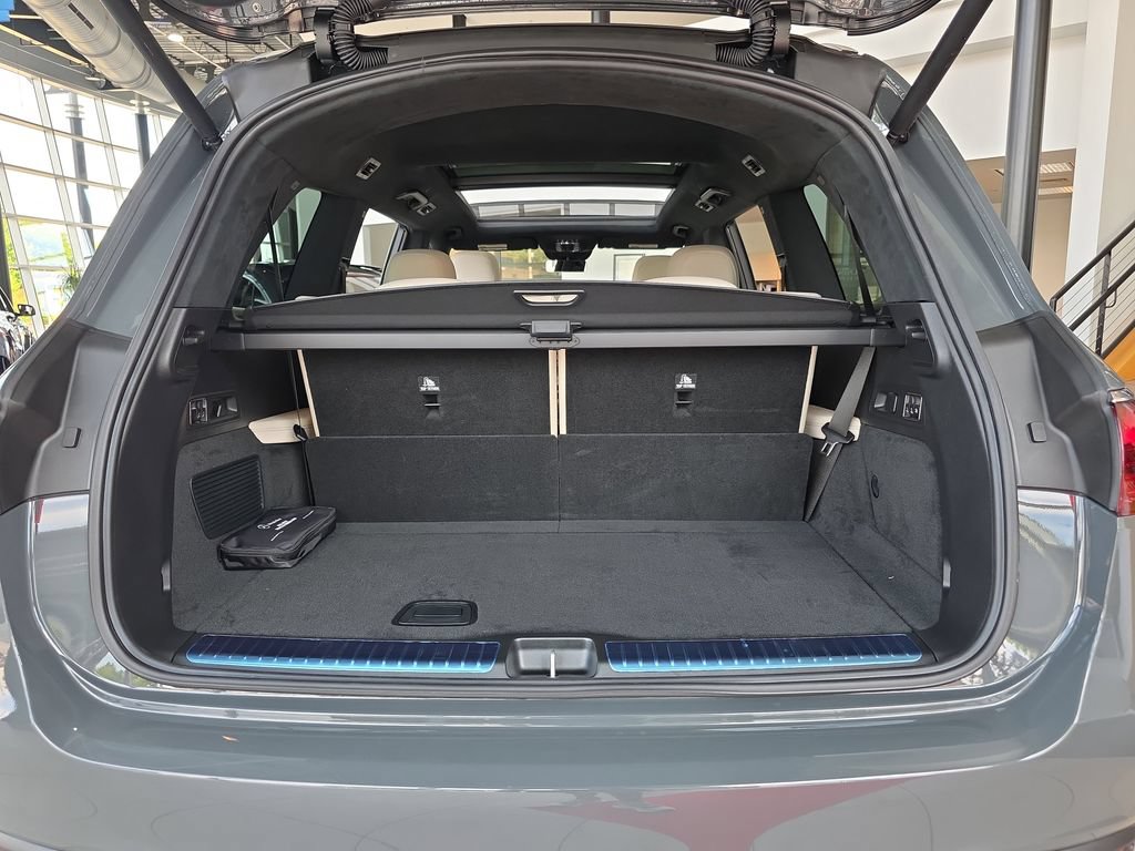 New 2026 Mercedes-Benz GLS 63 AMG 4MATIC image 14