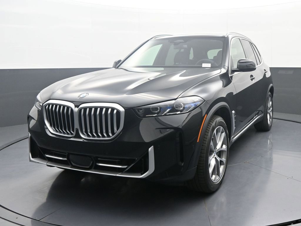 New 2026 BMW X5 xDrive40i w/ Premium Package