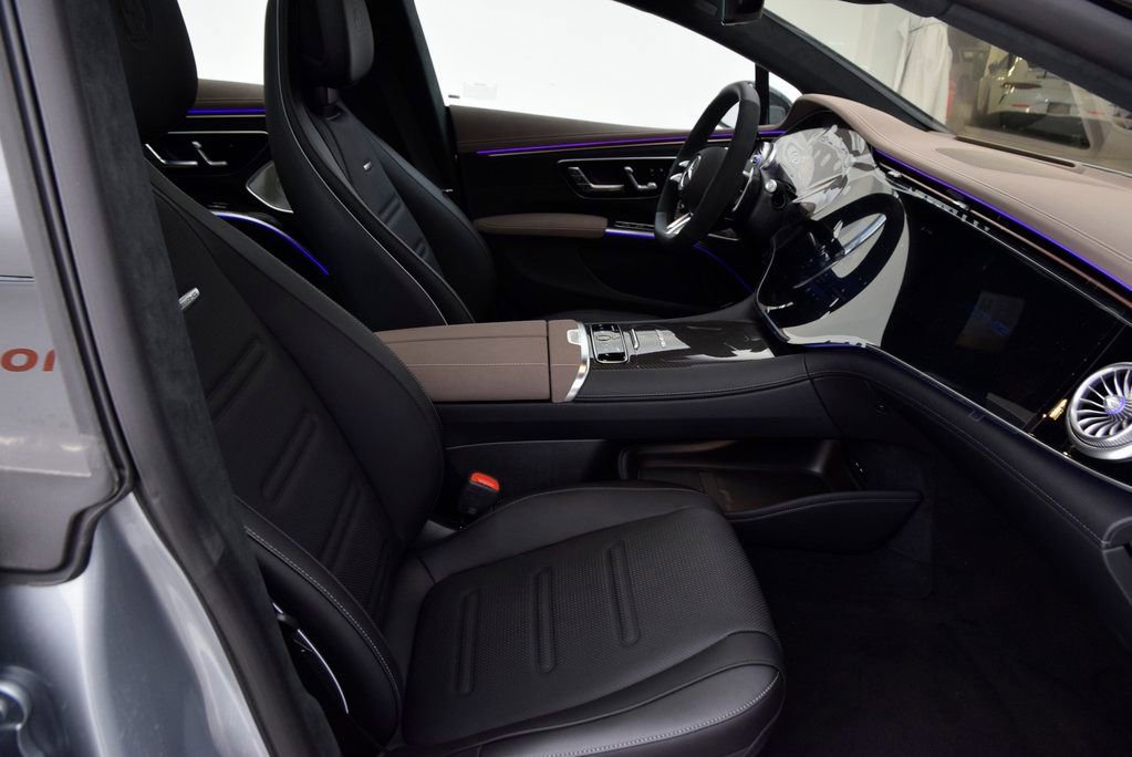 New 2025 Mercedes-Benz EQS AMG 4MATIC image 16