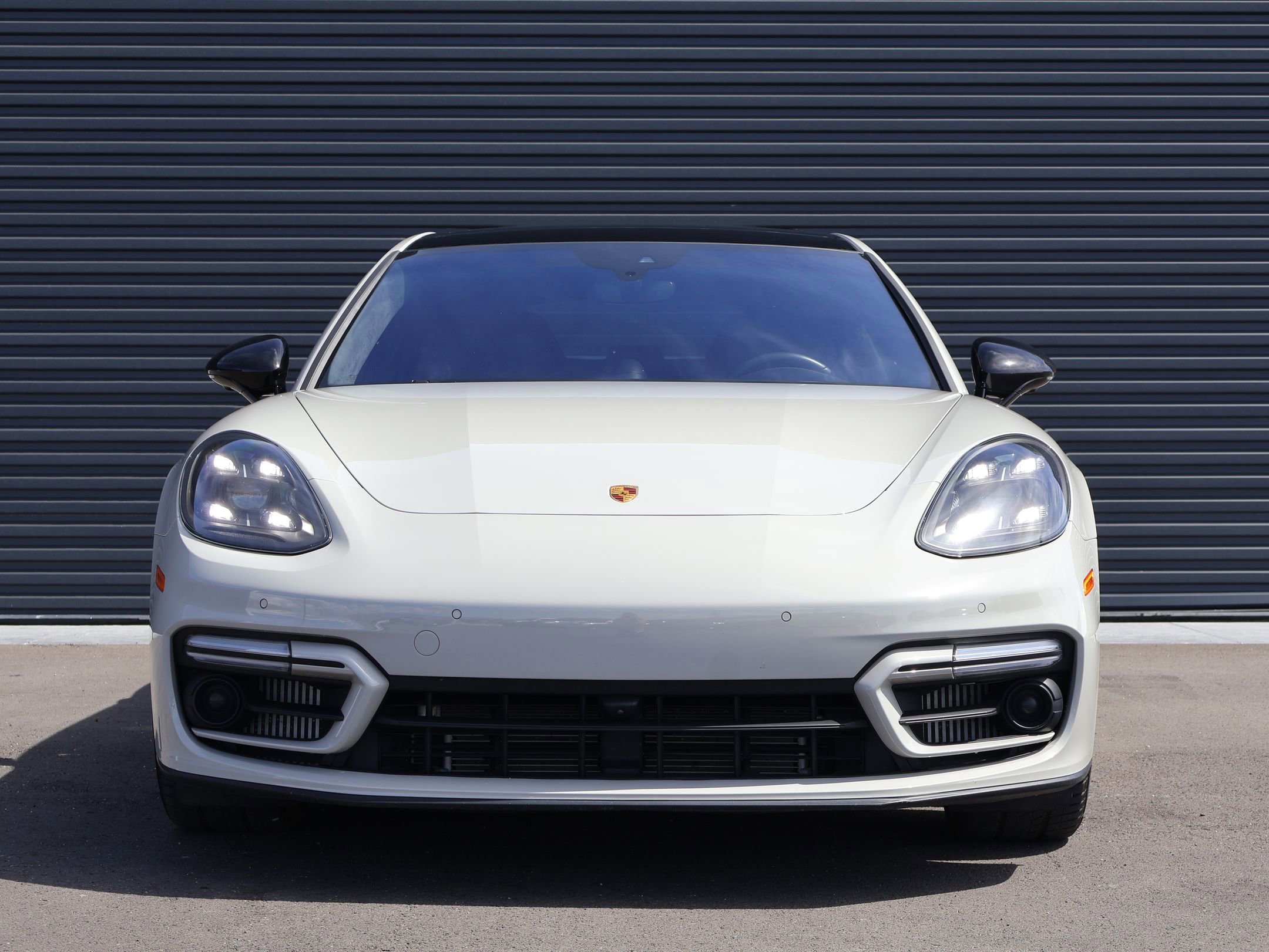 Certified 2023 Porsche Panamera GTS image 7