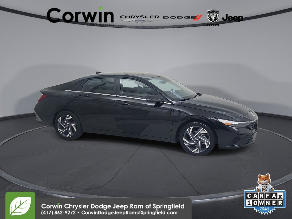 Used 2025 Hyundai Elantra Limited FWD 360° Tour