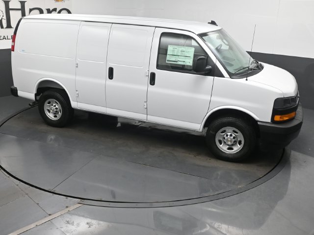 New 2027 Chevrolet Express 2500 w/ Driver Convenience Package RWD image 17