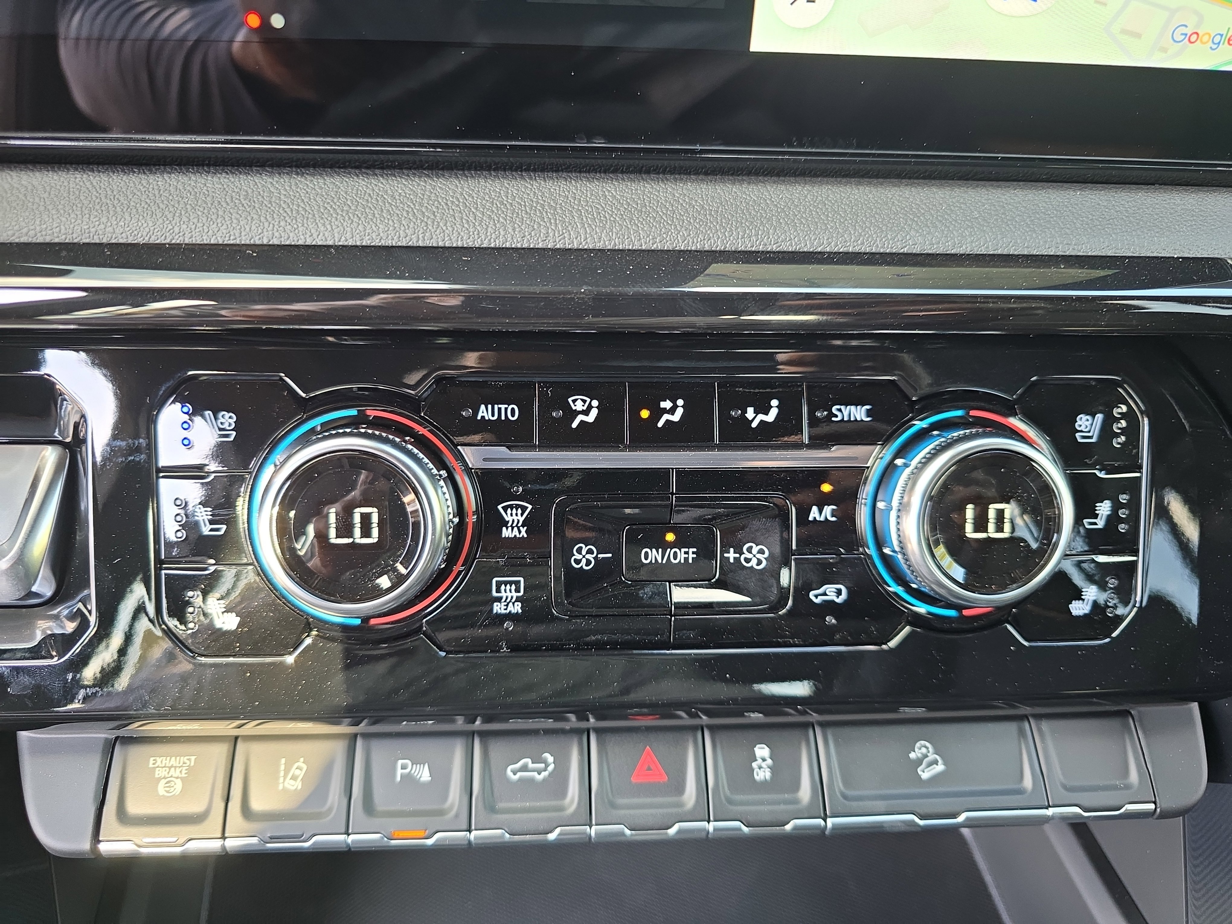 New 2026 GMC Sierra 2500 AT4 w/ AT4 Premium Plus Package image 23